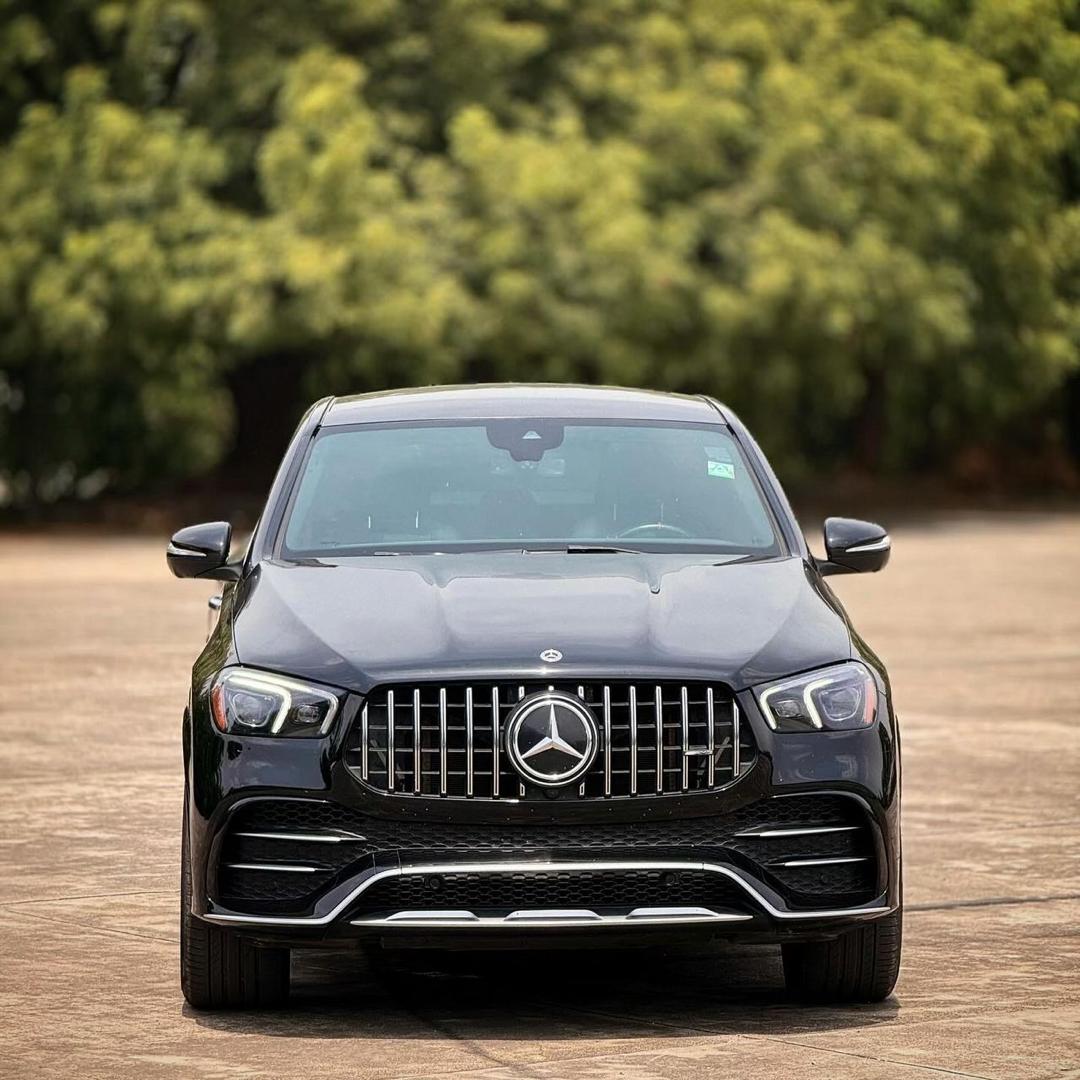 2021 GLE53 mercedes Benz